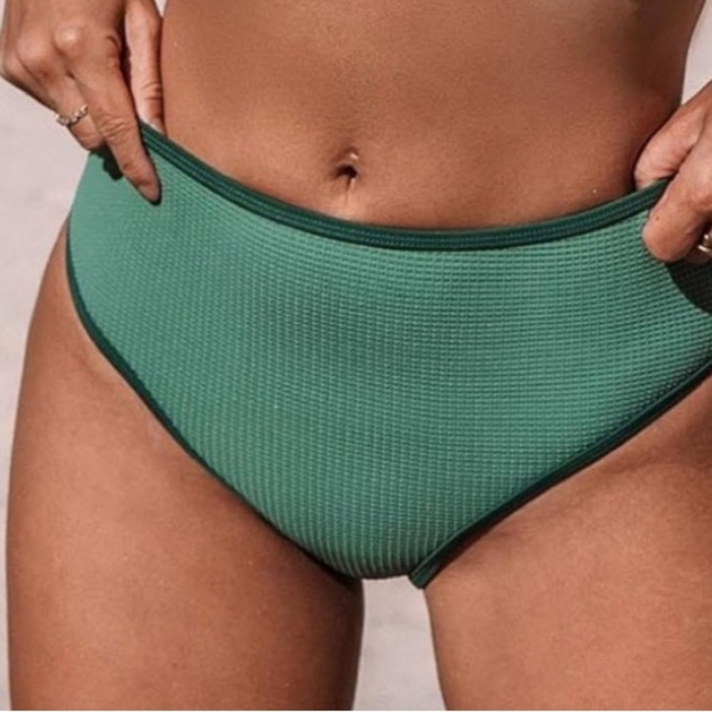 Green NWT High-Waisted Bikini Bottom by Cupshe